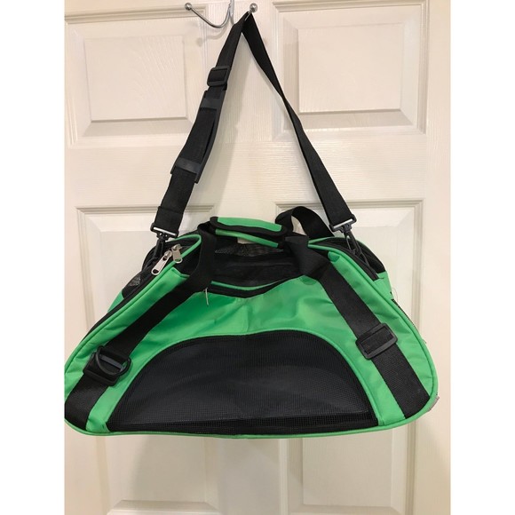 Pet Carrier - Picture 1 of 6